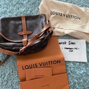 Louis Vuitton Saumur 30 crossbody